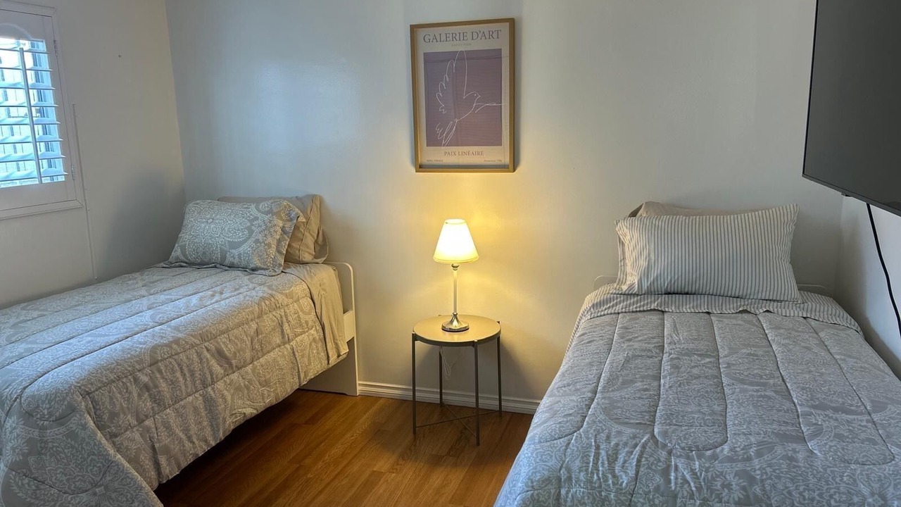 Photo of Bedroom in Hawthorne