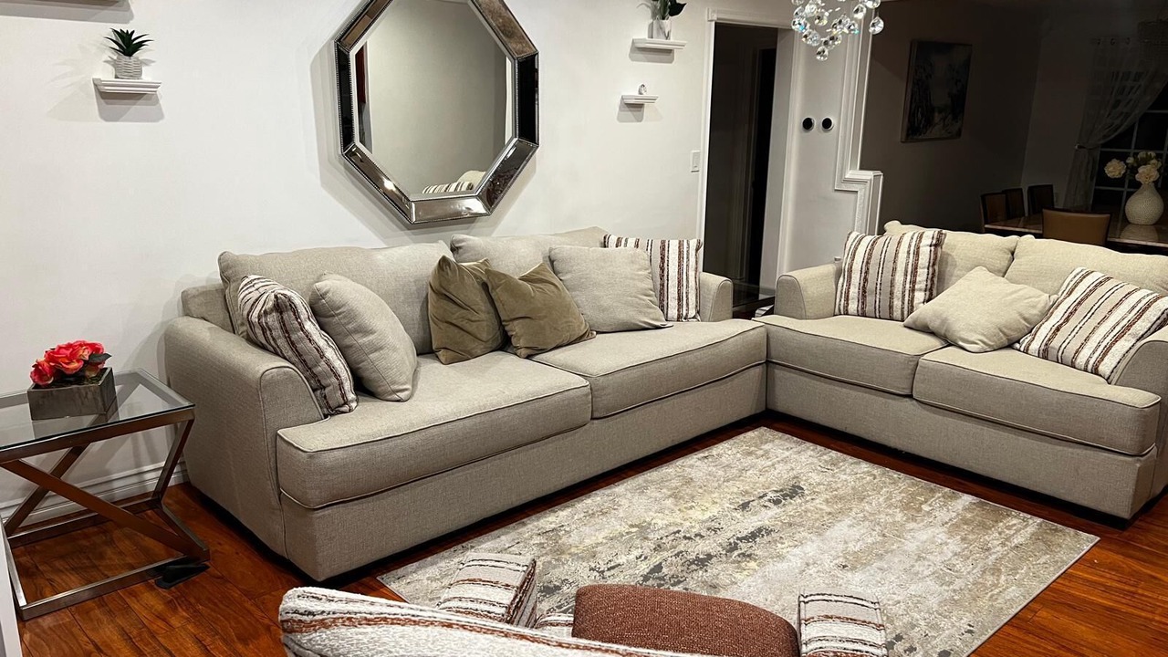 Photo of Livingroom in Hawthorne