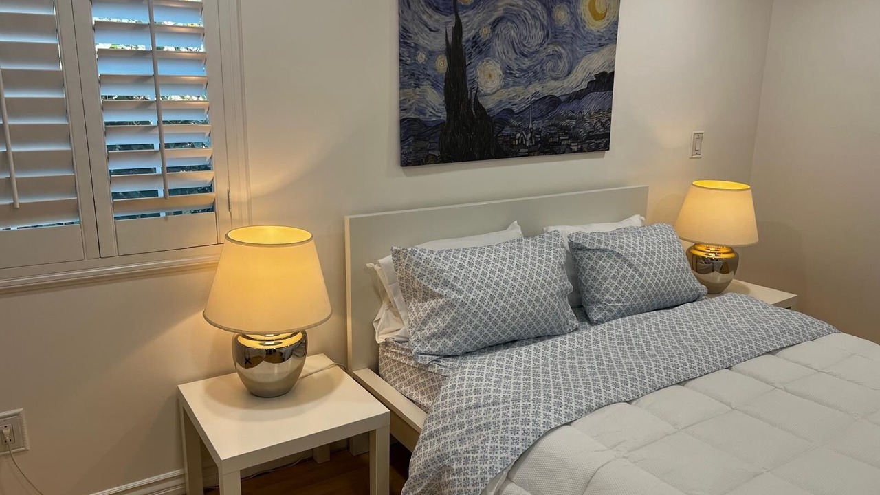 Photo of Bedroom in Hawthorne