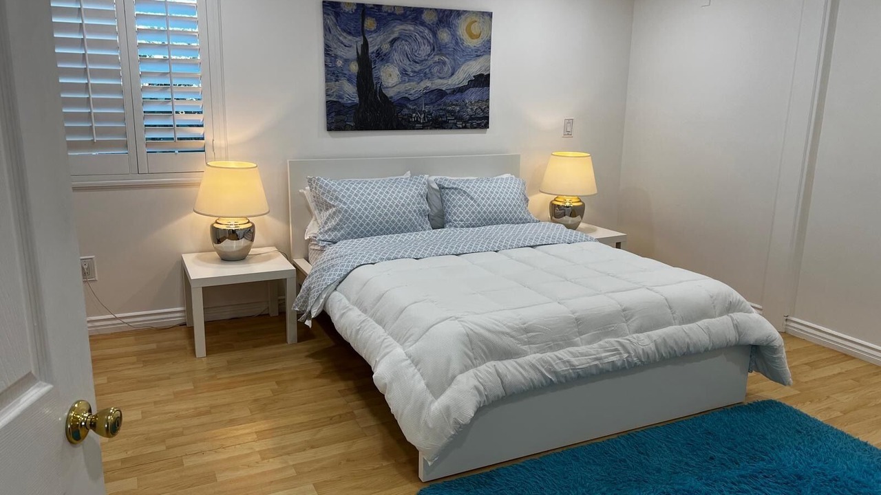 Photo of Bedroom in Hawthorne