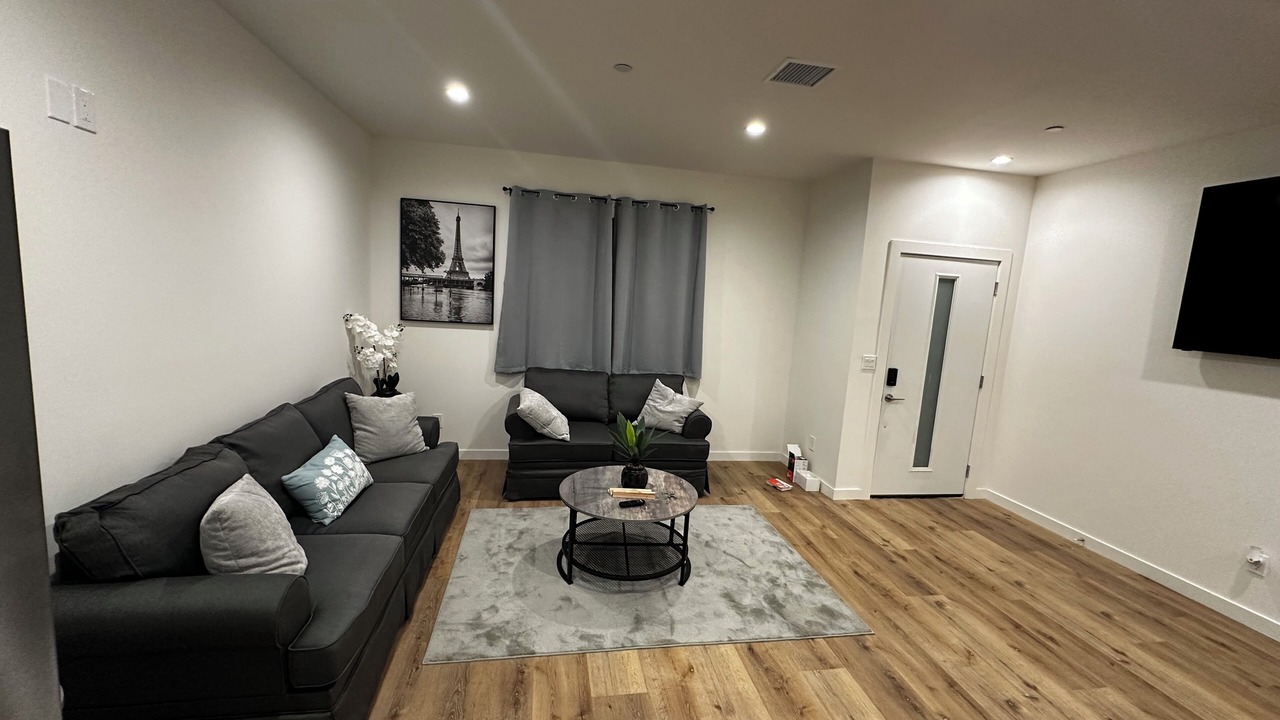 Photo of Livingroom in Los Angeles