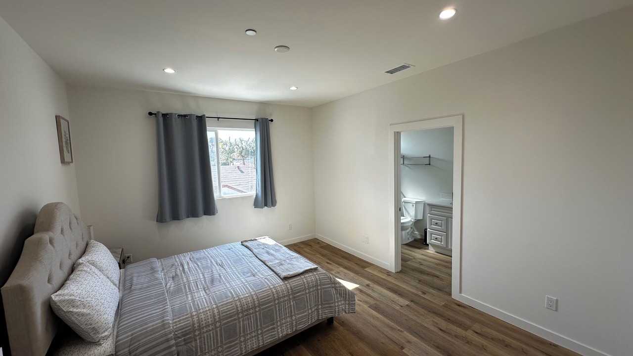Photo of Bedroom in Los Angeles