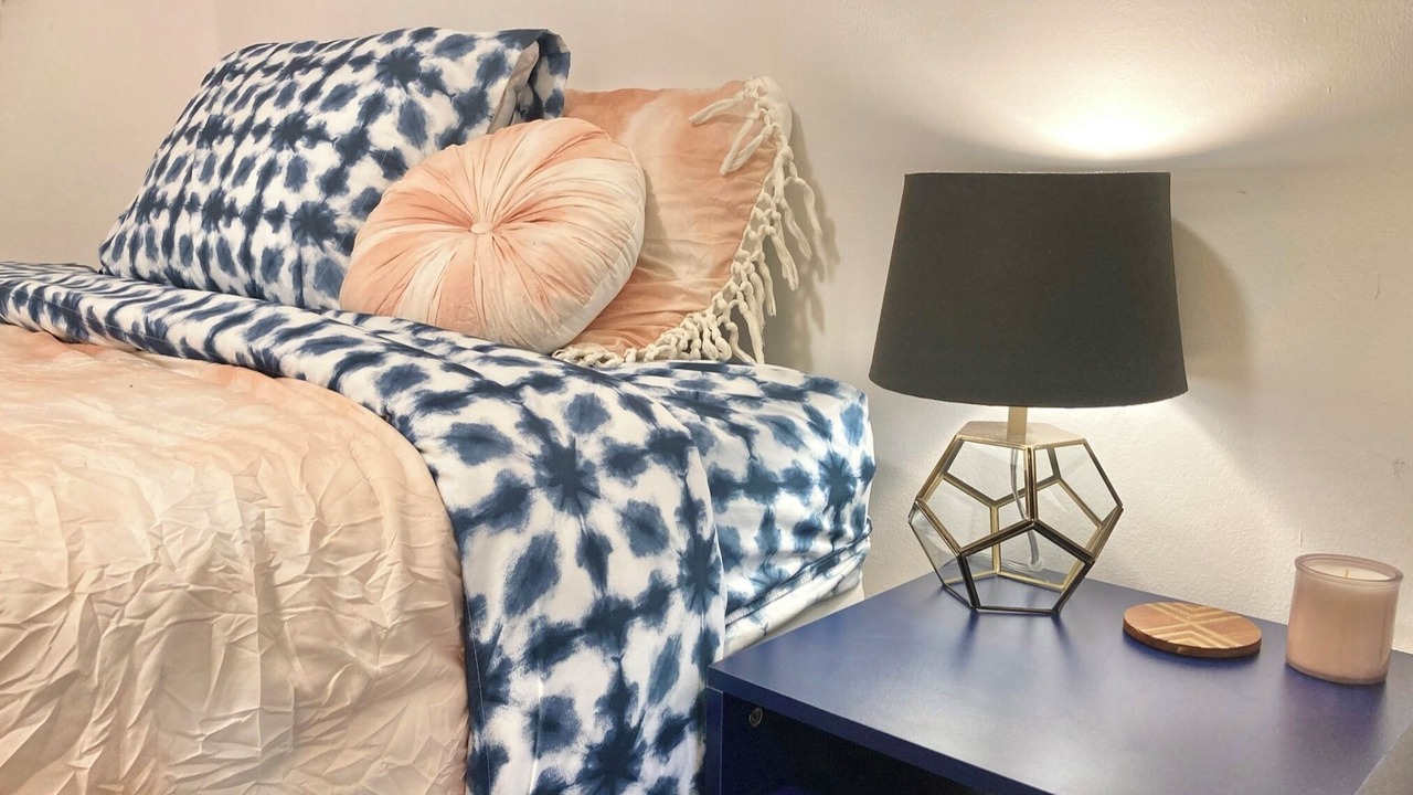 Photo of Bedroom in Mid-Wilshire