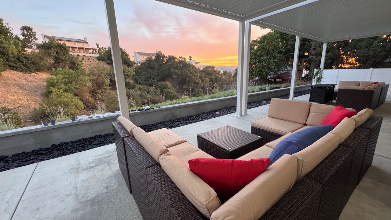 Photo of Patio Balcony in Walnut