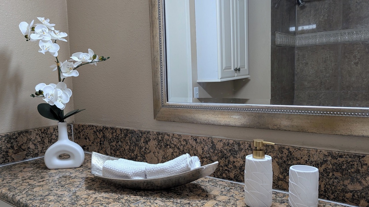 Photo of Bathroom in Walnut