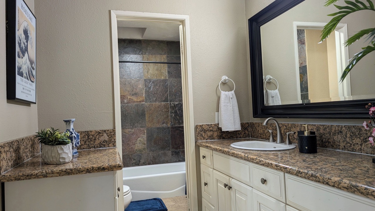 Photo of Bathroom in Walnut