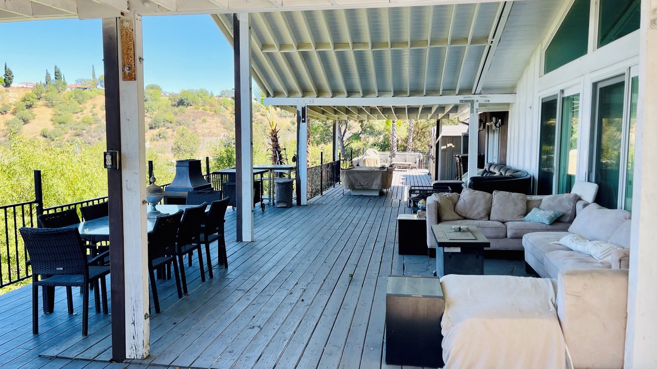 Photo of Outdoor in Encino