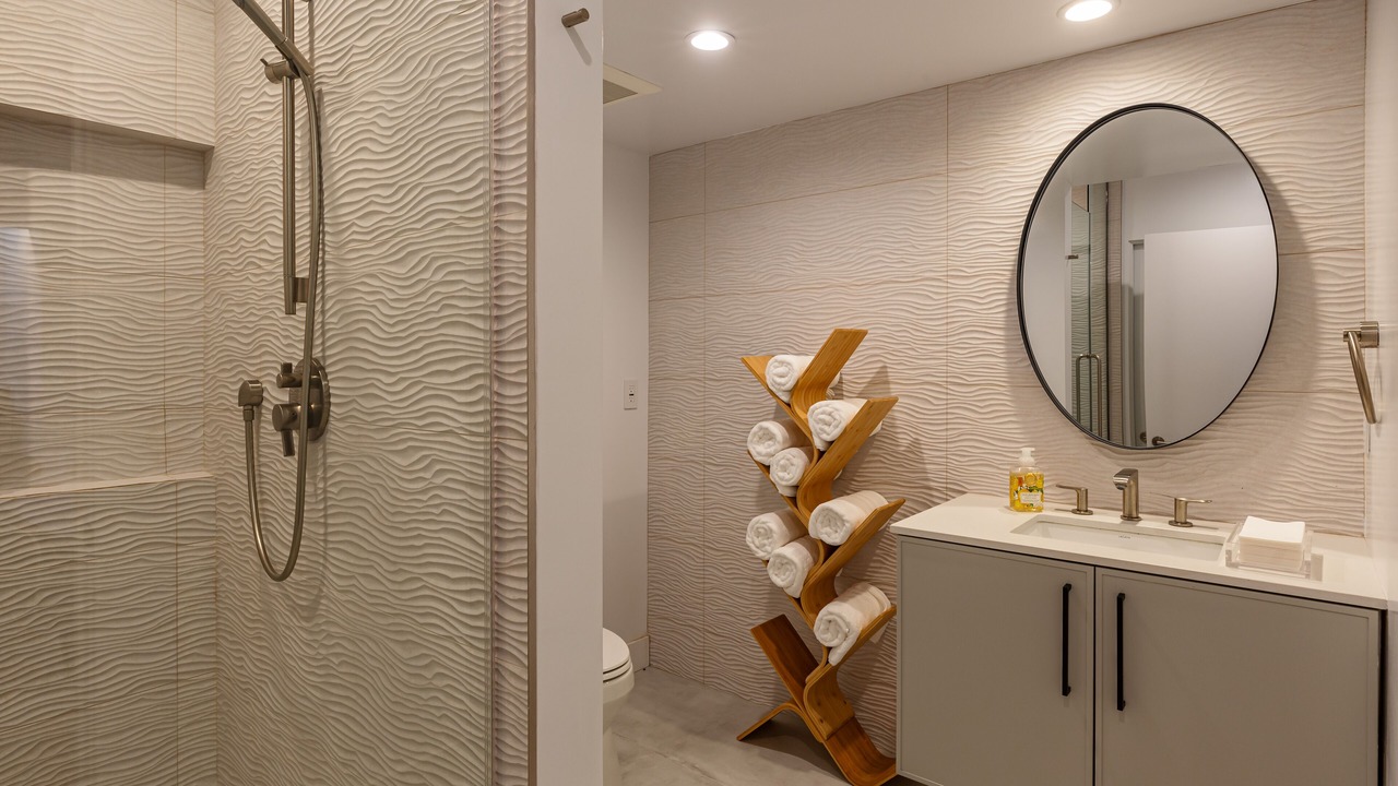 Photo of Bathroom in Central Malibu