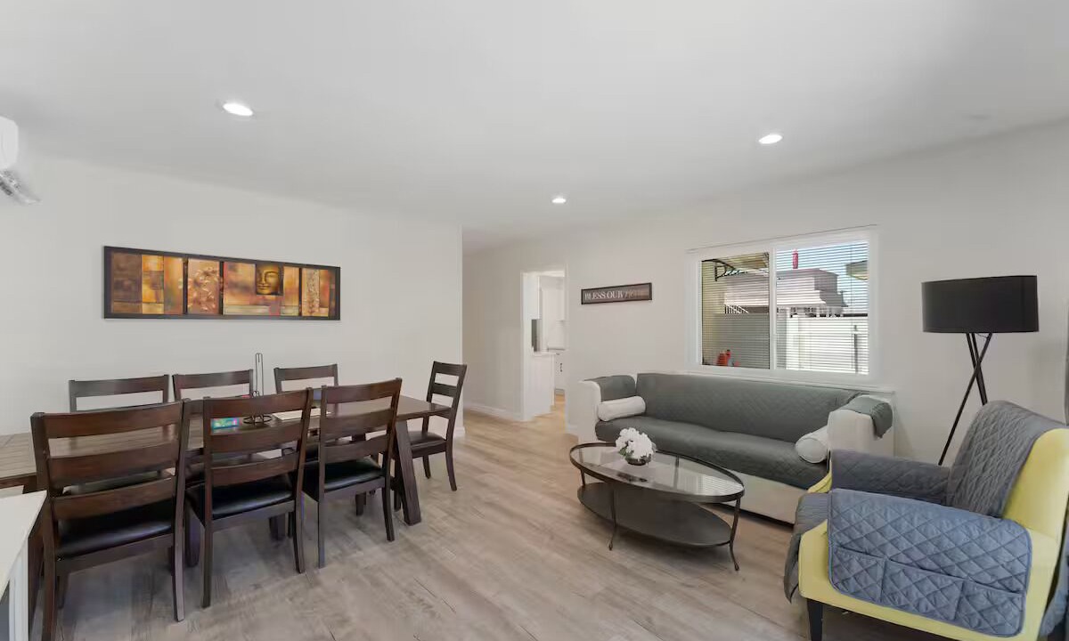 Photo of Livingroom in Monrovia