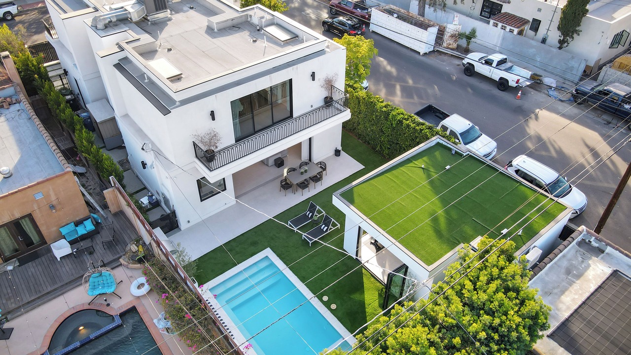 Photo of Outdoor in Beverly Grove