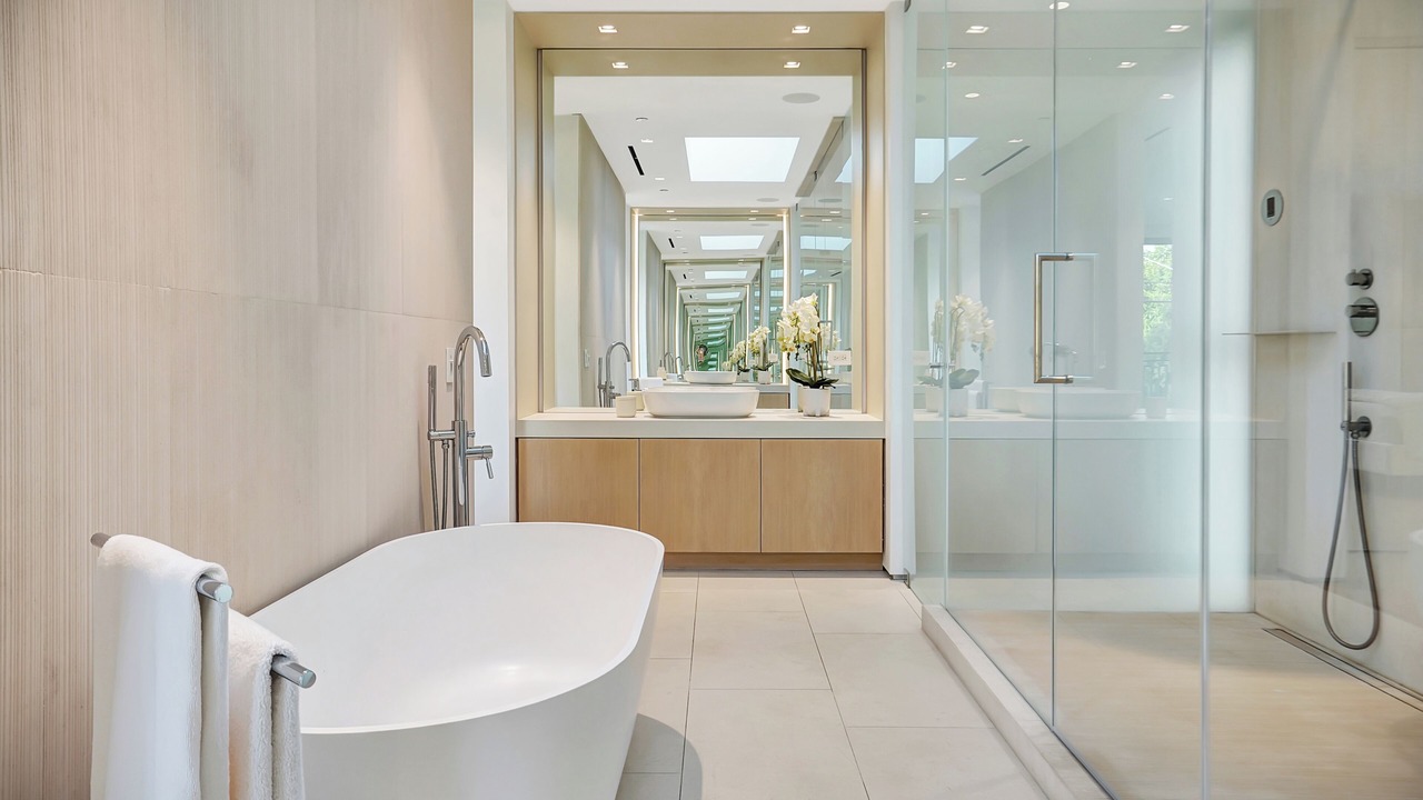 Photo of Bathroom in Beverly Grove