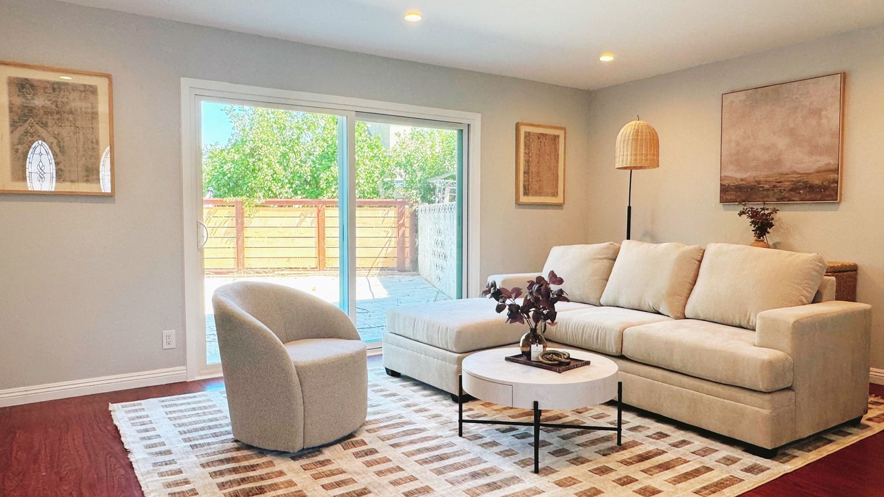 Photo of Livingroom in Hacienda Heights