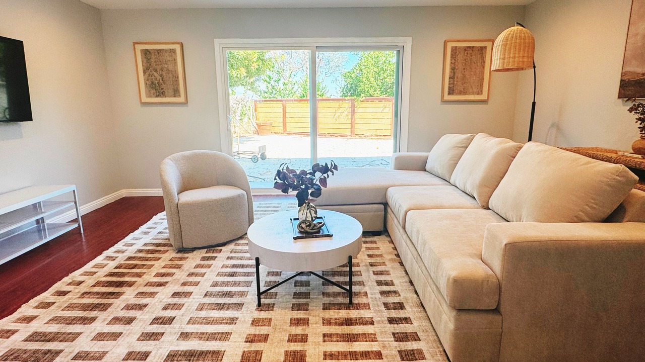 Photo of Livingroom in Hacienda Heights
