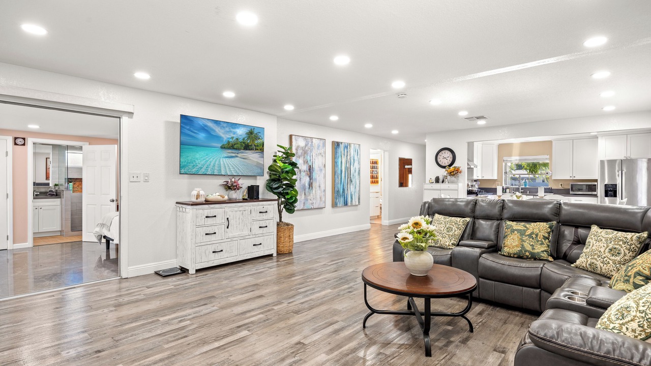 Photo of Livingroom in Rowland Heights