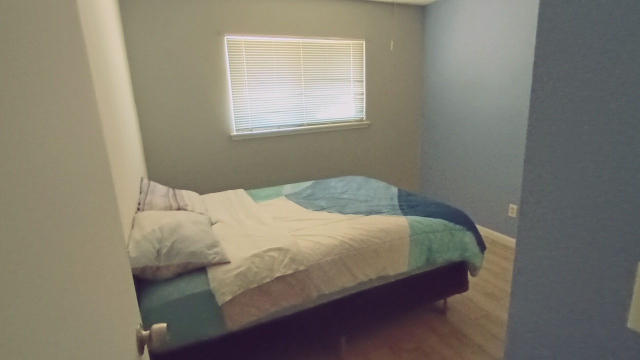 Photo of Bedroom in Lenwood