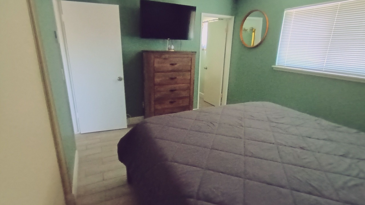 Photo of Bedroom in Lenwood