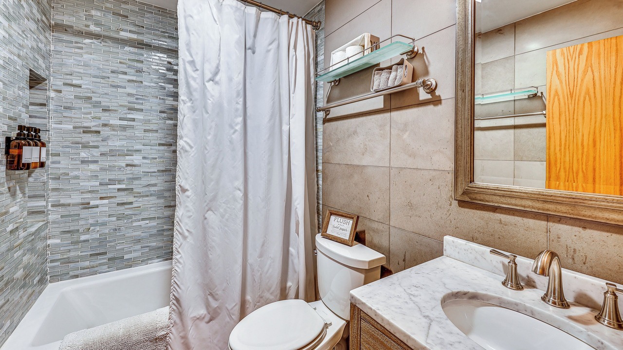 Photo of Bathroom in Murrieta