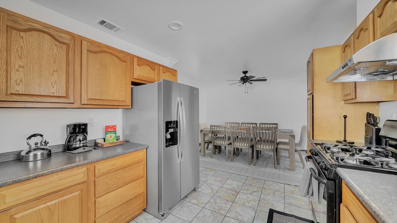 Photo of Kitchen in Midway City