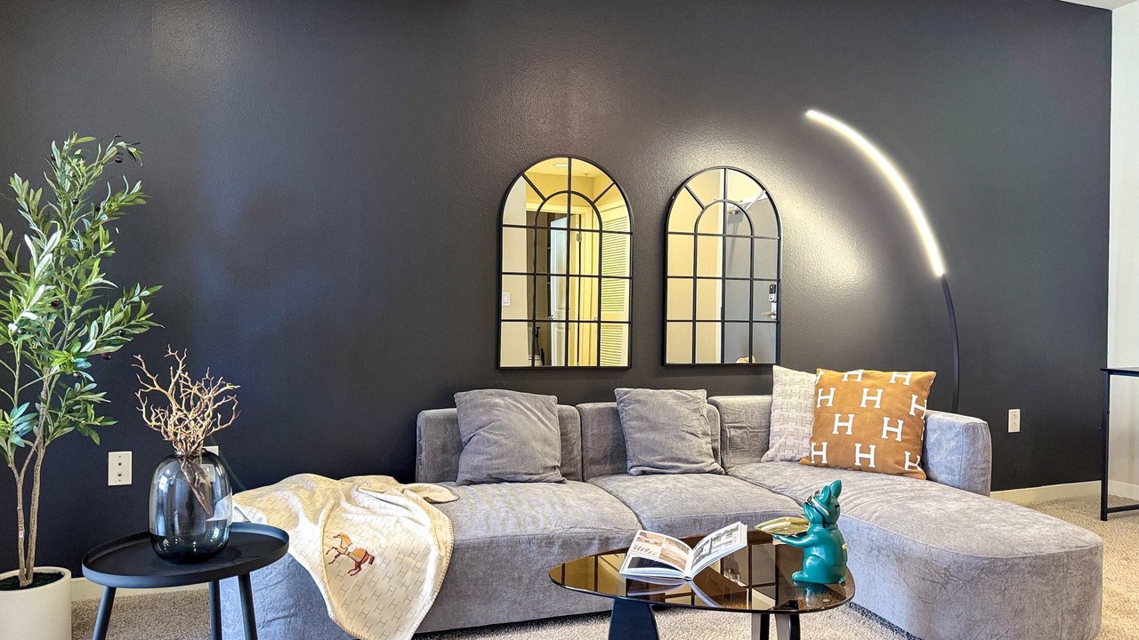 Photo of Livingroom in Lyon Street