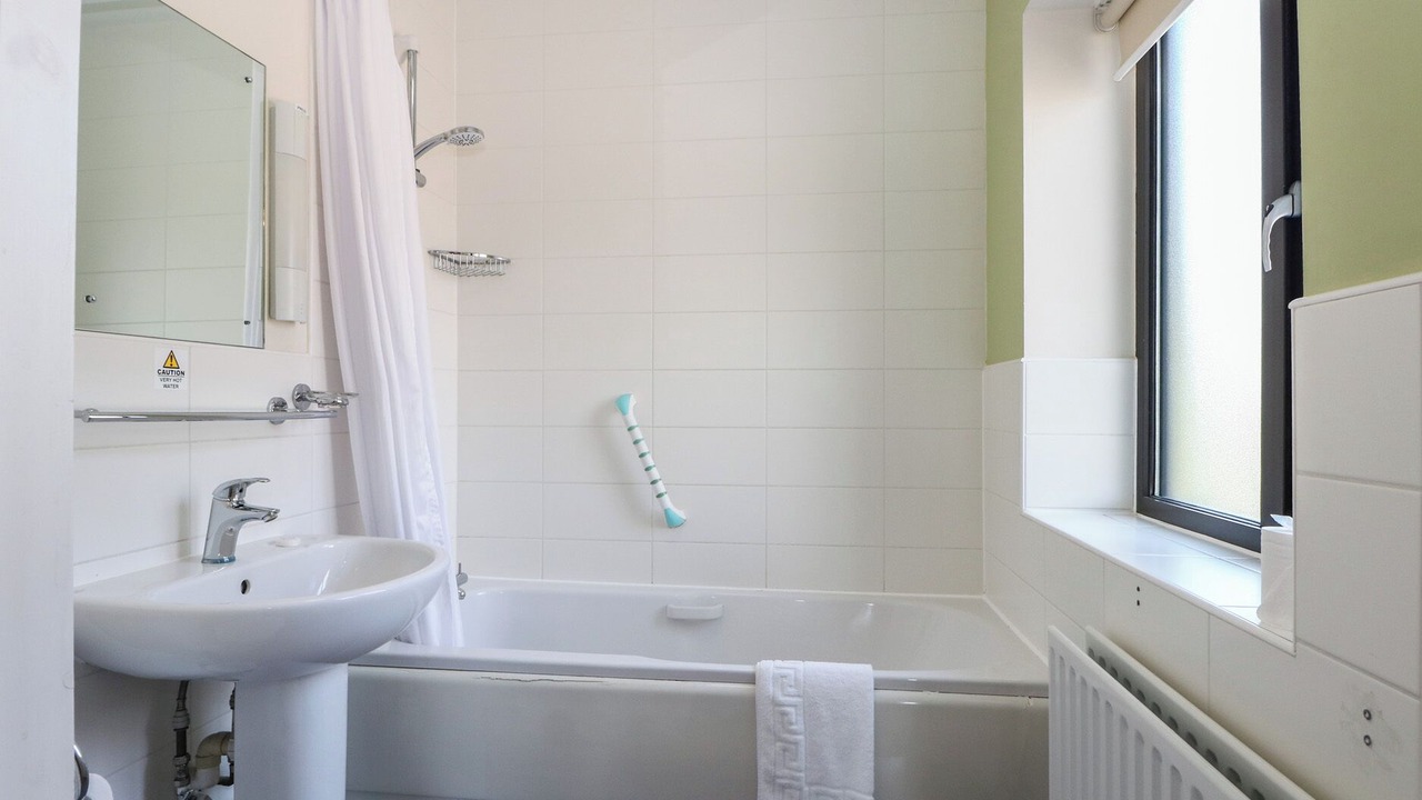 Photo of Bathroom in Littlehampton