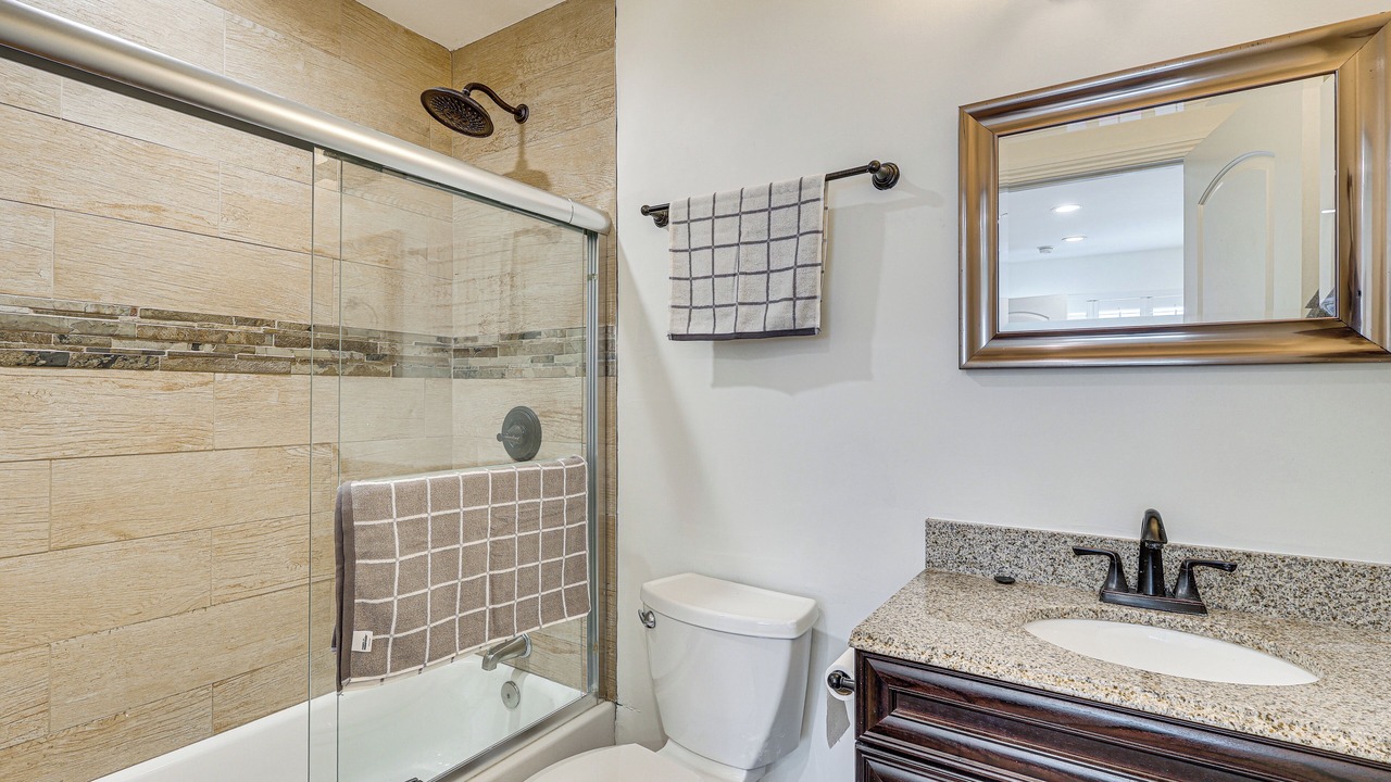 Photo of Bathroom in Fountain Valley