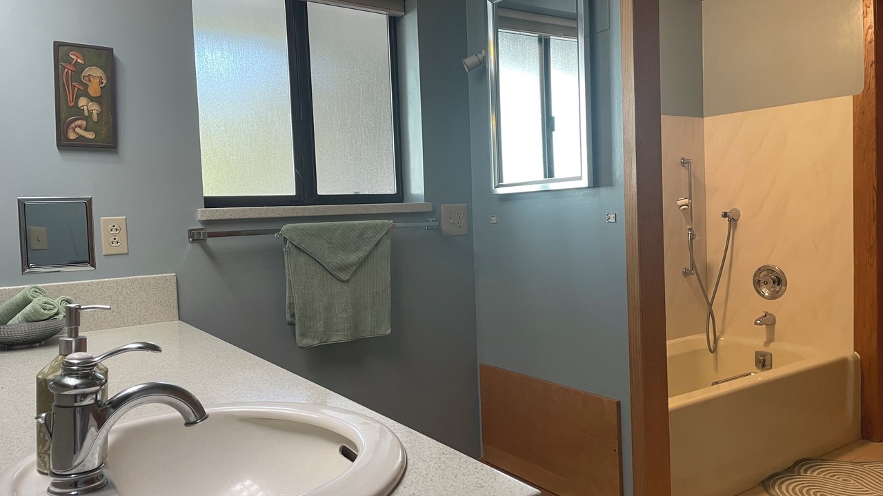 Photo of Bathroom in Gualala