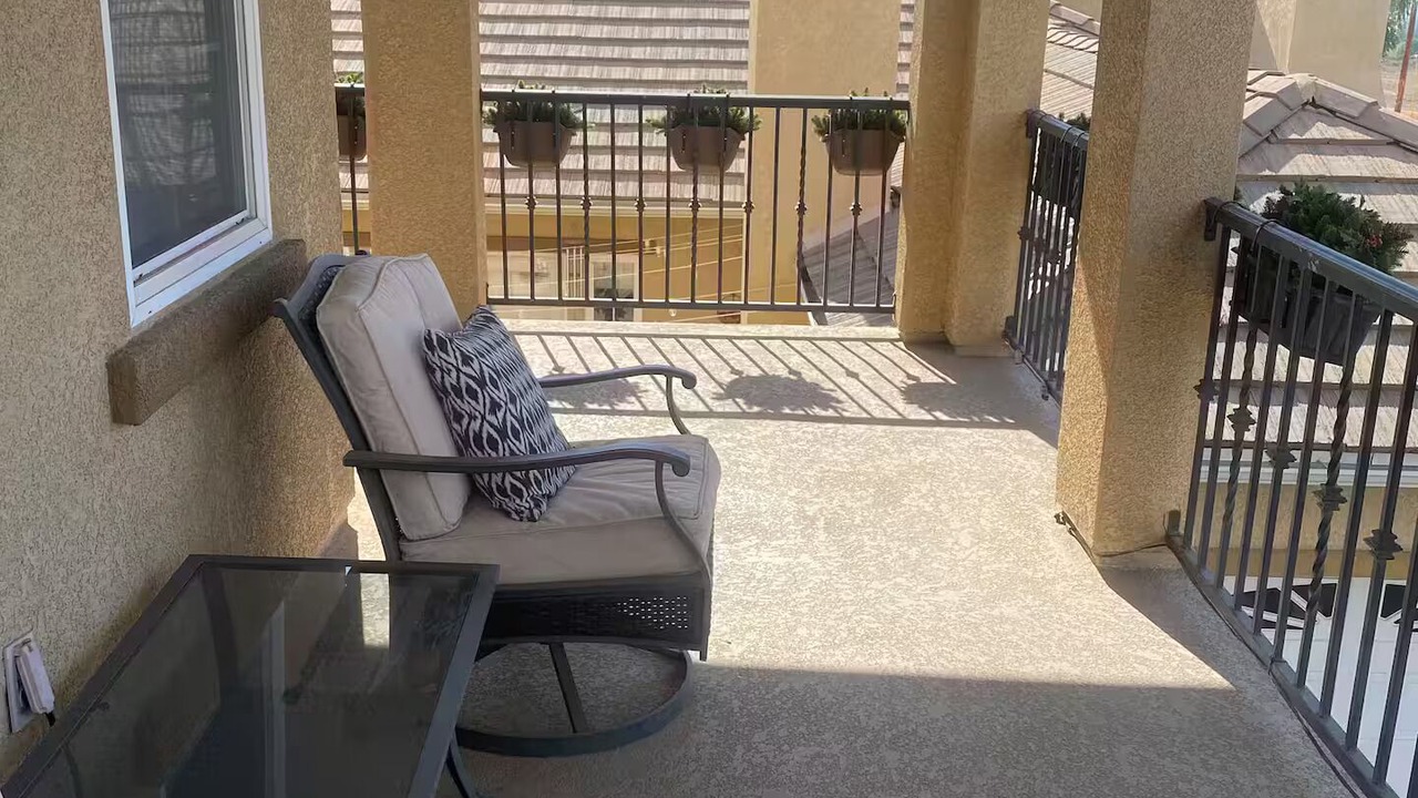 Photo of Outdoor in Alessandro Heights