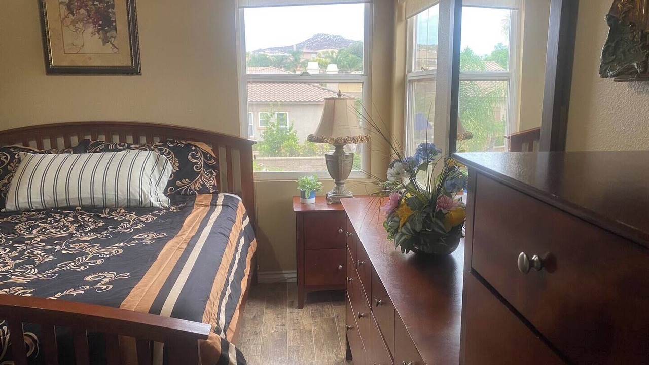 Photo of Bedroom in Alessandro Heights
