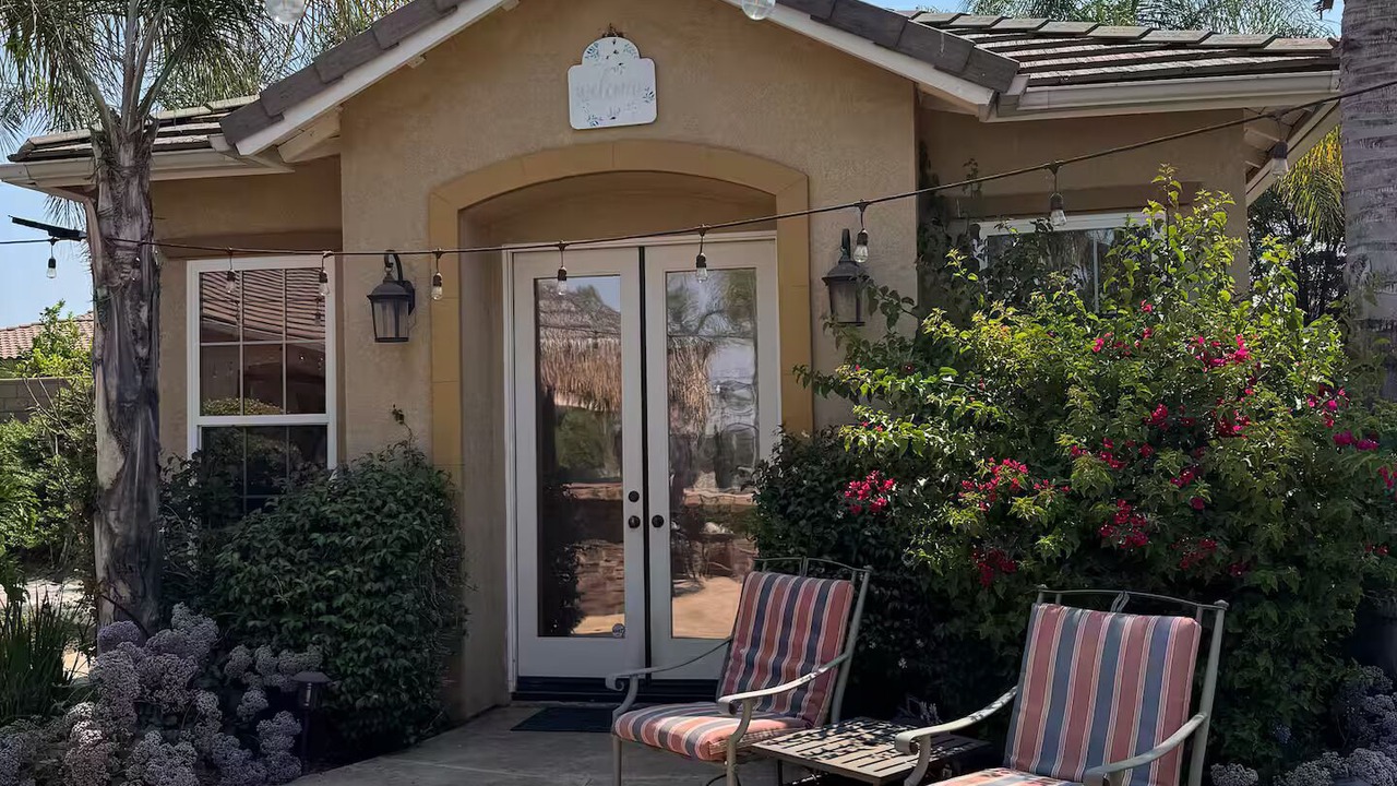 Photo of Patio Balcony in Alessandro Heights