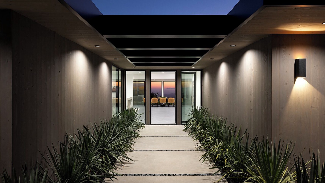 Photo of Patio Balcony in Trousdale Estates