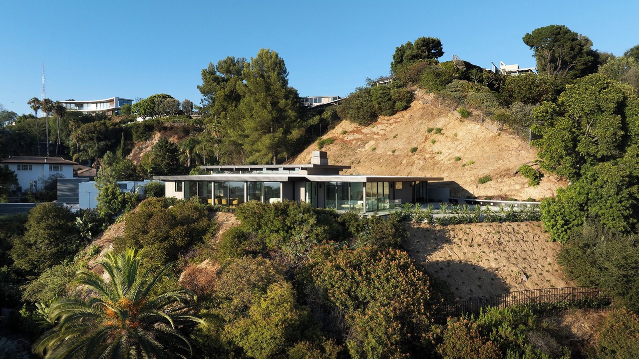 Photo of Outdoor in Trousdale Estates