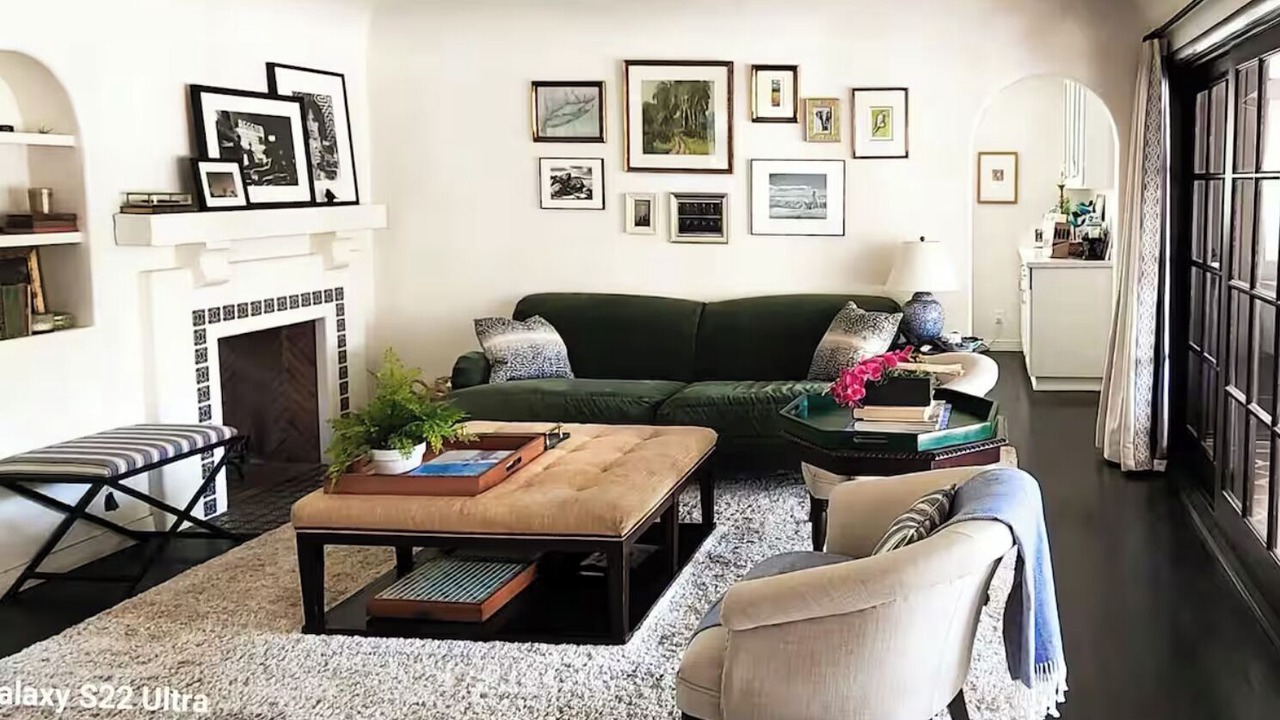 Photo of Livingroom in Windsor Square
