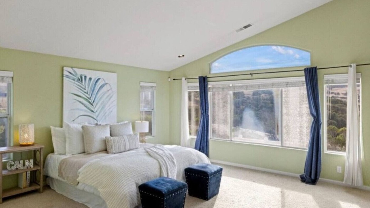 Photo of Bedroom in Salinas
