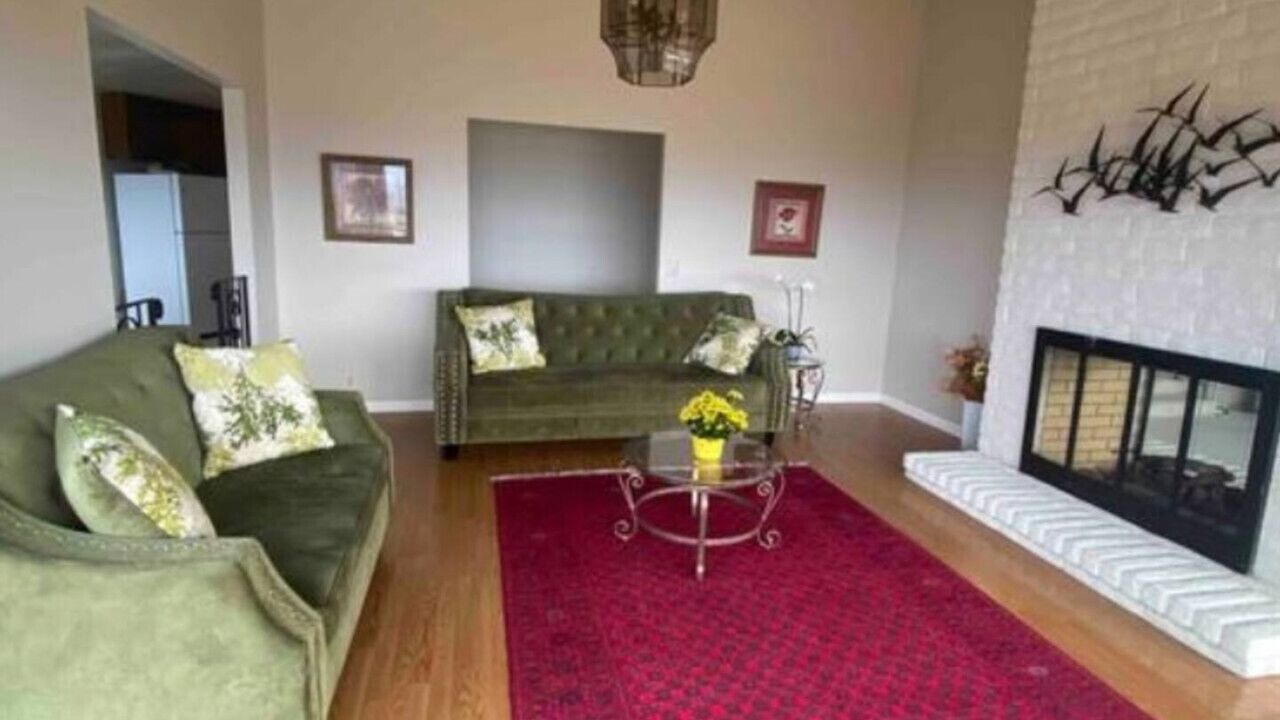 Photo of Livingroom in Salinas