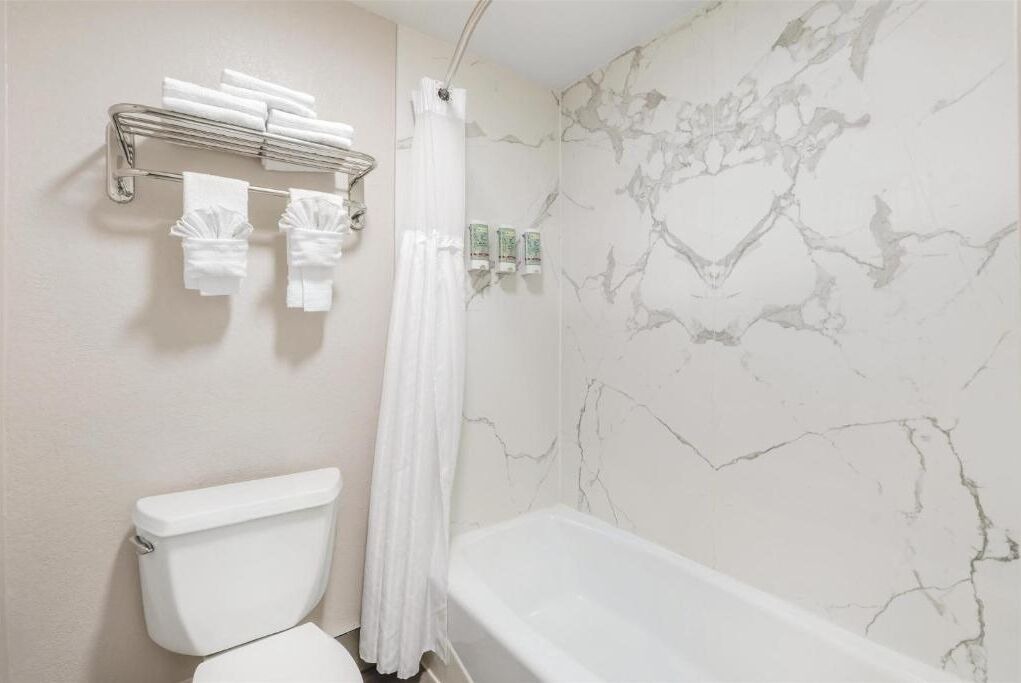 Photo of Bathroom in North Redondo