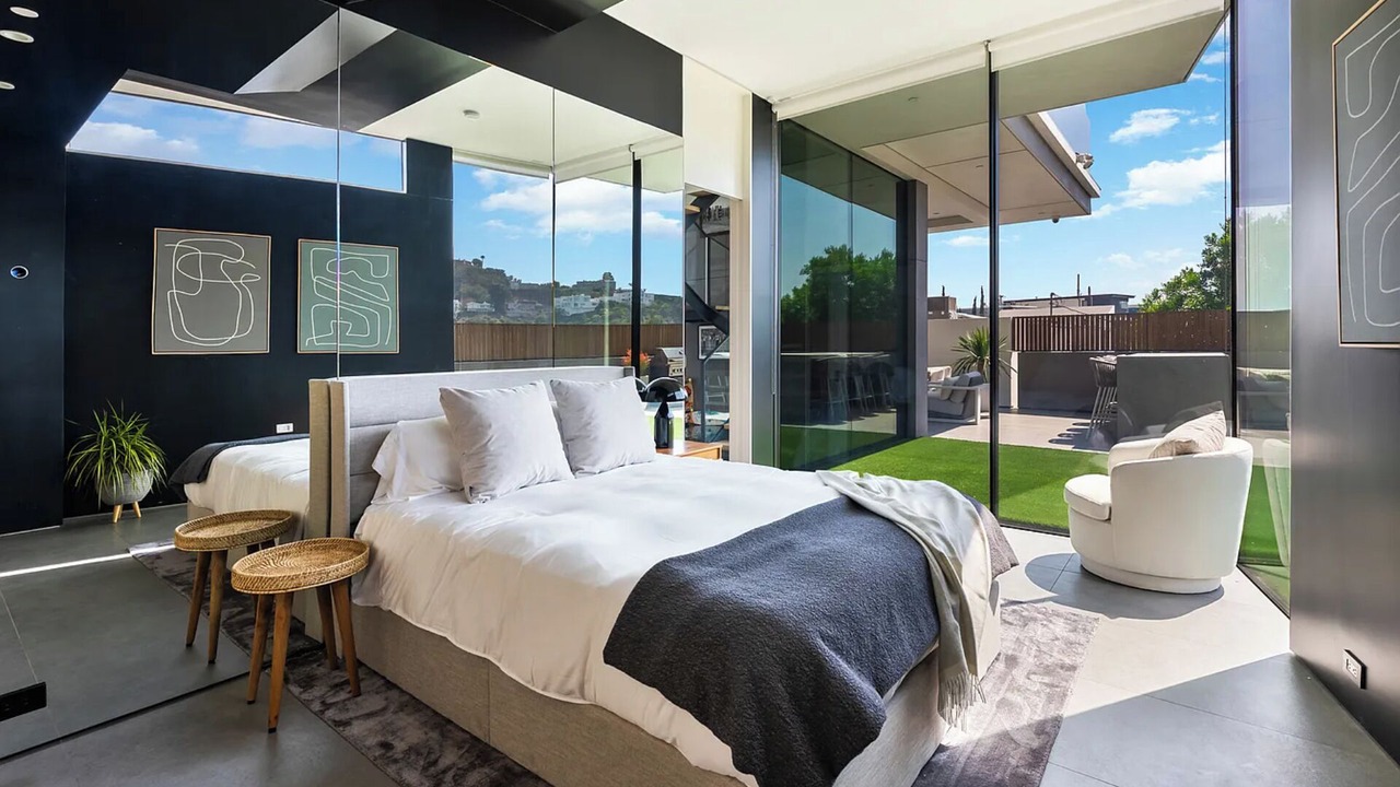 Photo of Bedroom in Hollywood Hills West