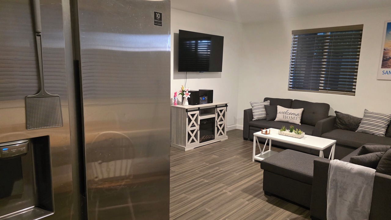 Photo of Livingroom in Thousand Oaks