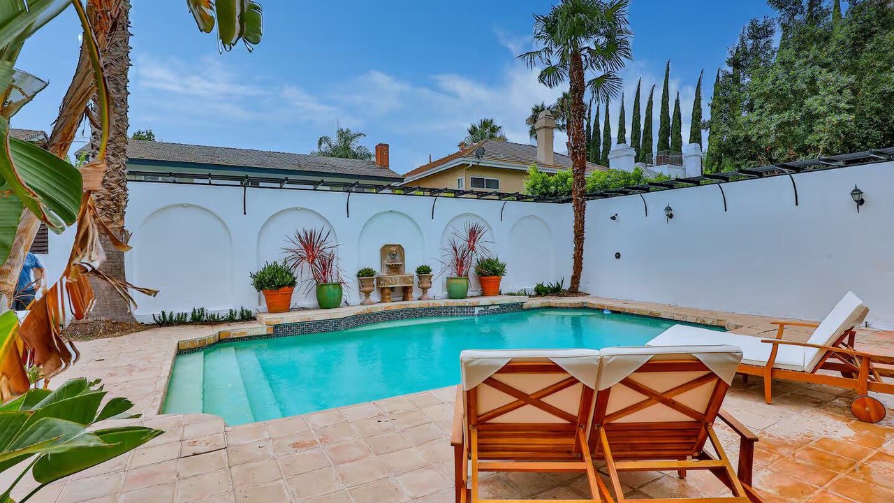 Photo of Outdoor in Sherman Oaks
