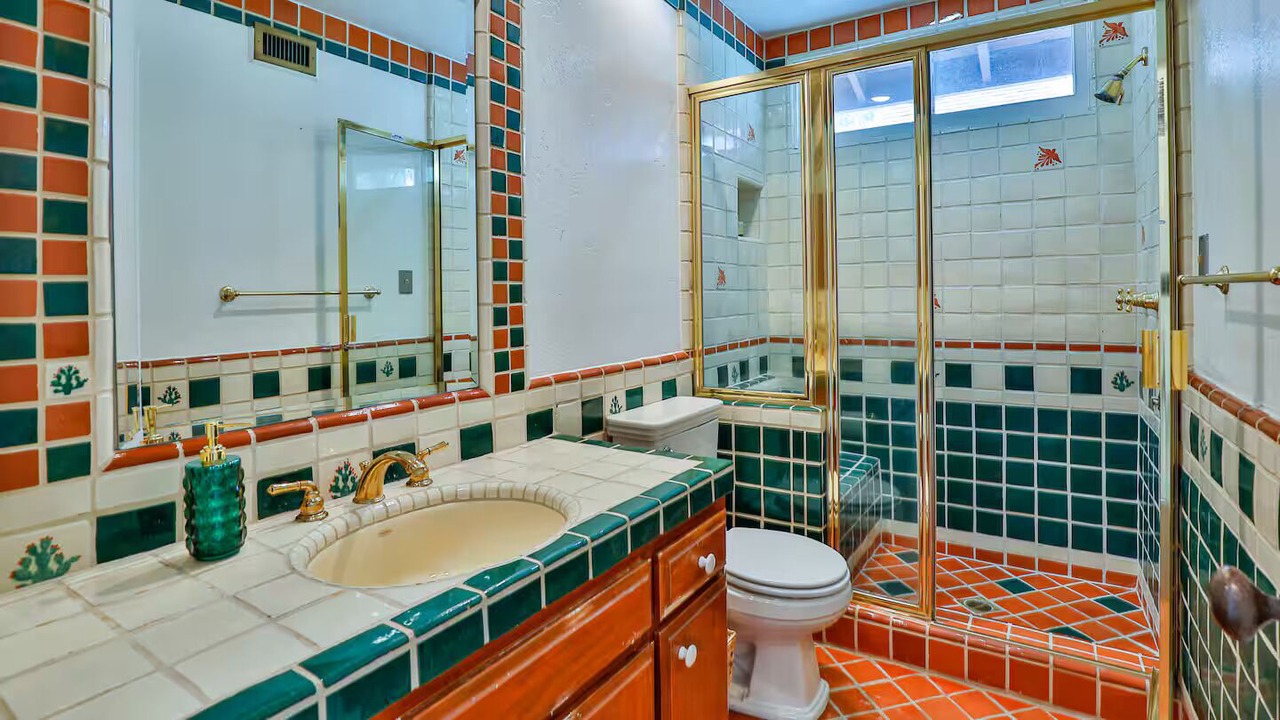 Photo of Bathroom in Sherman Oaks
