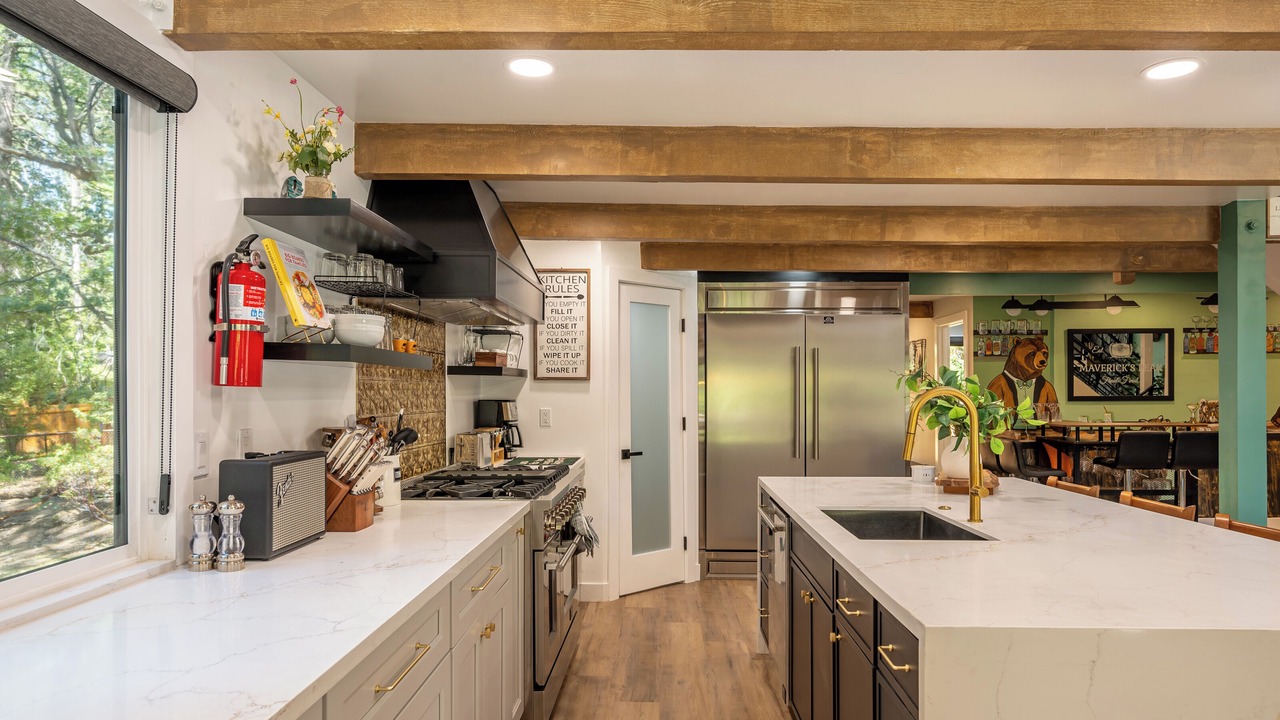 Photo of Kitchen in Summit Estates