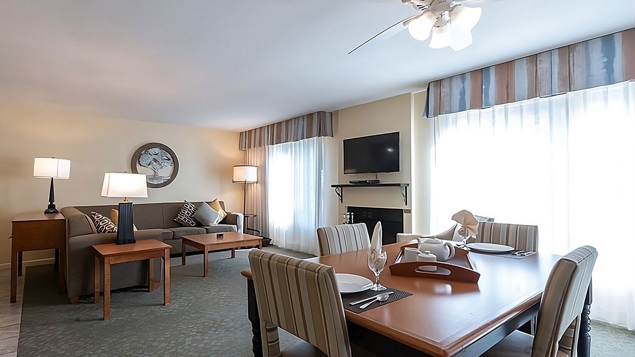 Photo of Livingroom in San Diego Country Estates