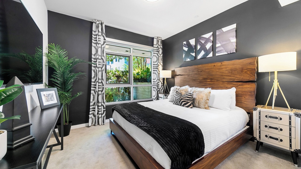 Photo of Bedroom in La Brea