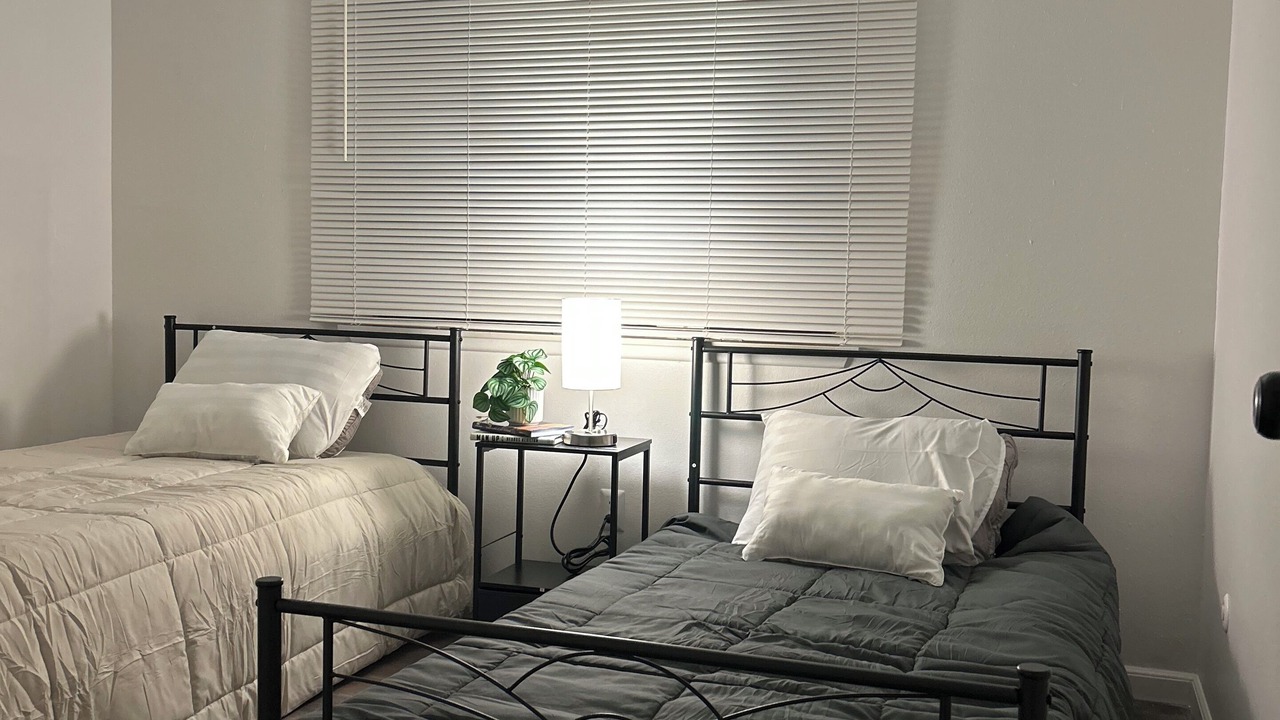 Photo of Bedroom in Estates at Canyon Crest