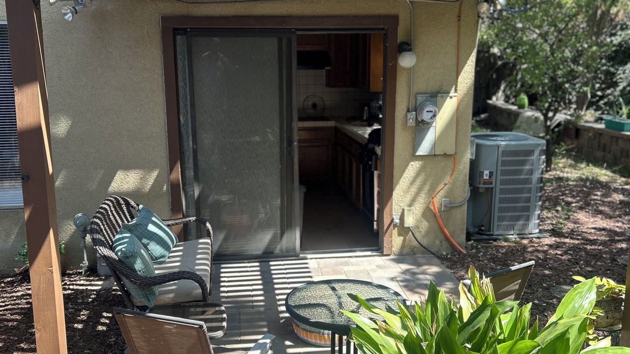 Photo of Patio Balcony in Estates at Canyon Crest