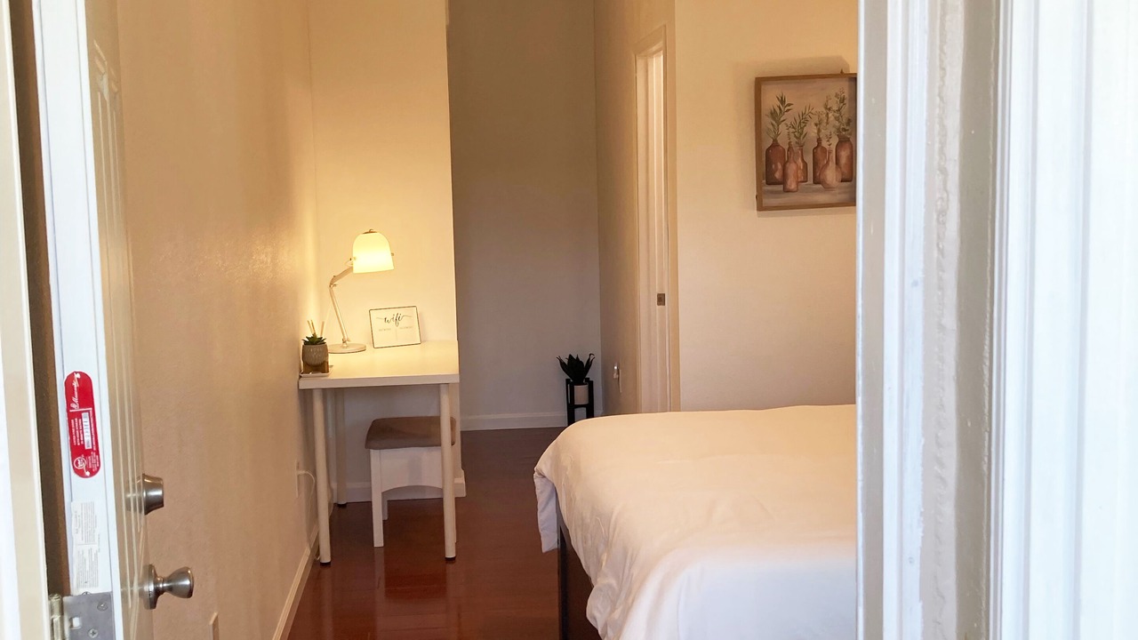 Photo of Bedroom in Mira Mesa