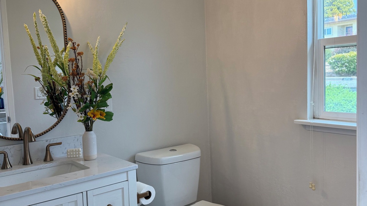 Photo of Bathroom in Seaside