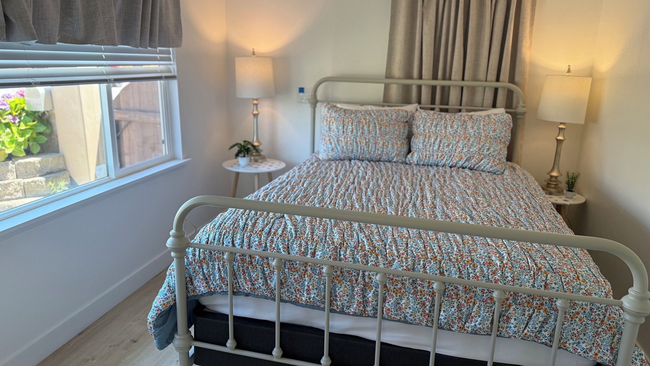 Photo of Bedroom in Seaside