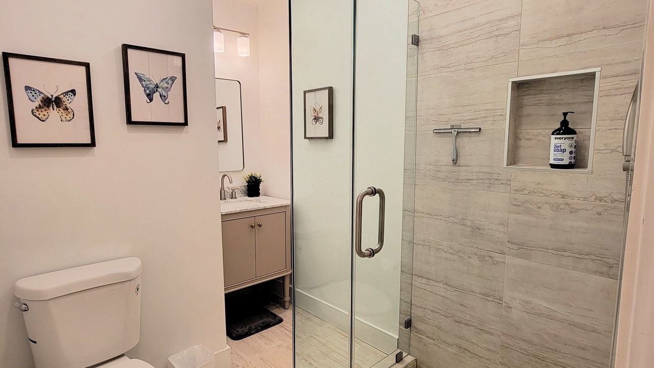 Photo of Bathroom in Beverly Hills