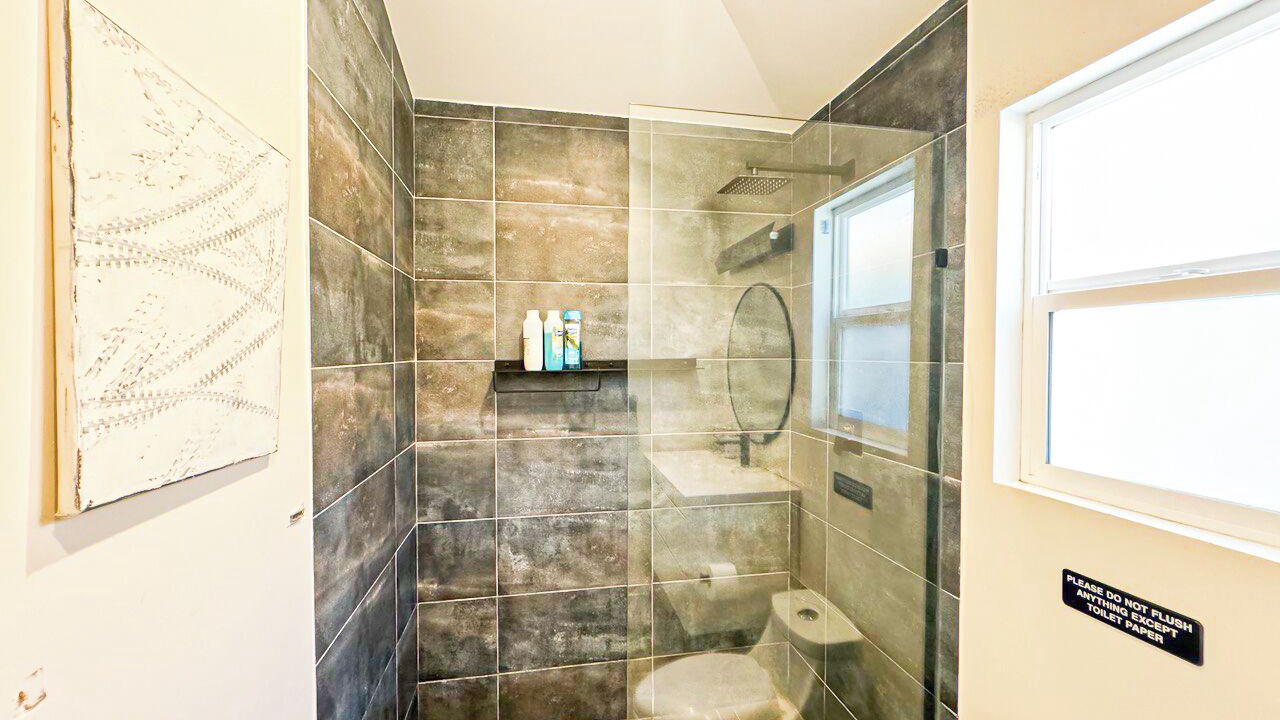 Photo of Bathroom in Los Angeles