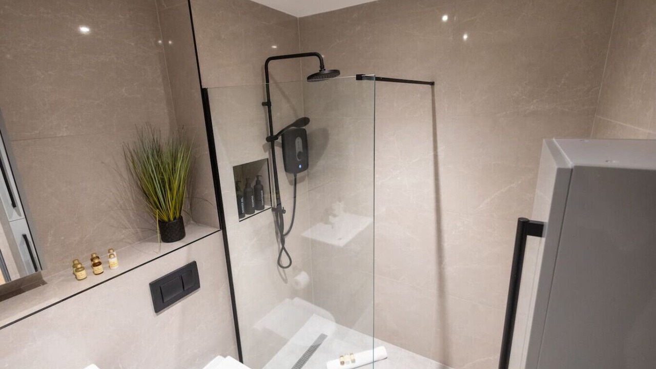Photo of Bathroom in West Finchley